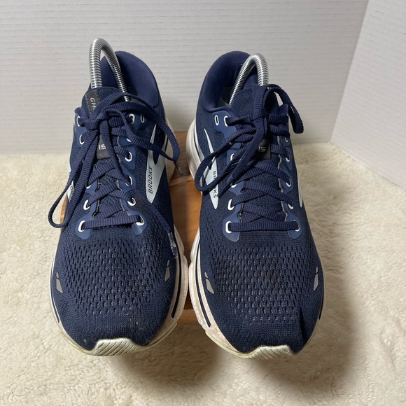 Brooks Dark Blue Athletic Sneakers - Picture 3 of 9